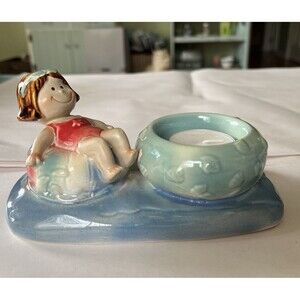 Yankee Candle Girl in Tube Float with Pool Tealight Holder